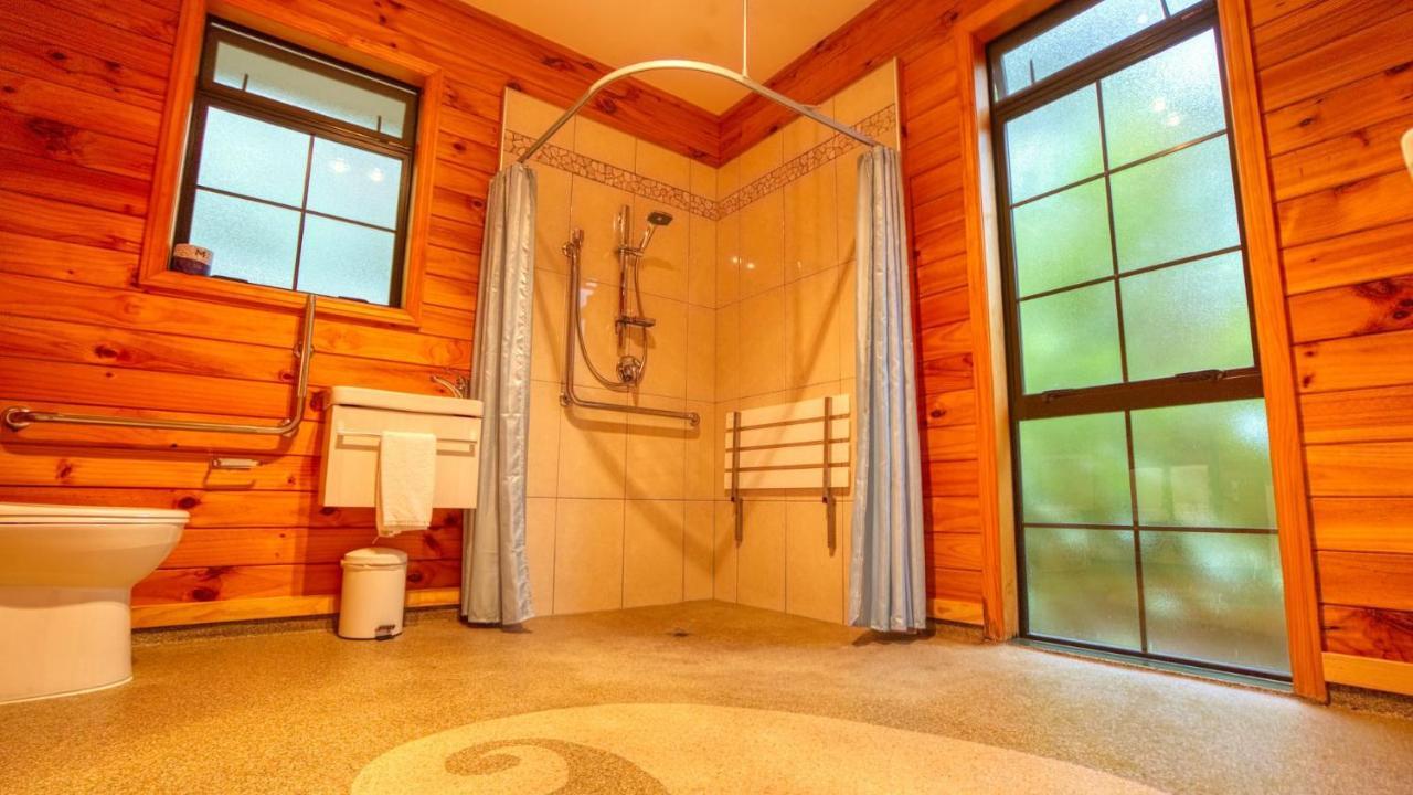 Paparoa Beach Hideaway With Hot Tub باريتاون المظهر الخارجي الصورة