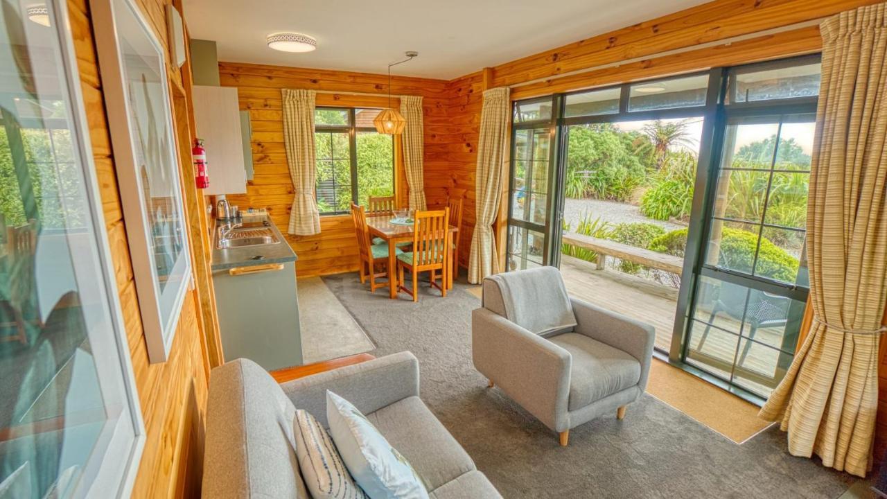 Paparoa Beach Hideaway With Hot Tub باريتاون المظهر الخارجي الصورة