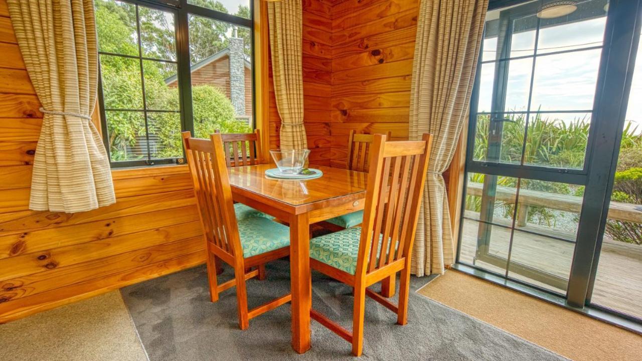 Paparoa Beach Hideaway With Hot Tub باريتاون المظهر الخارجي الصورة