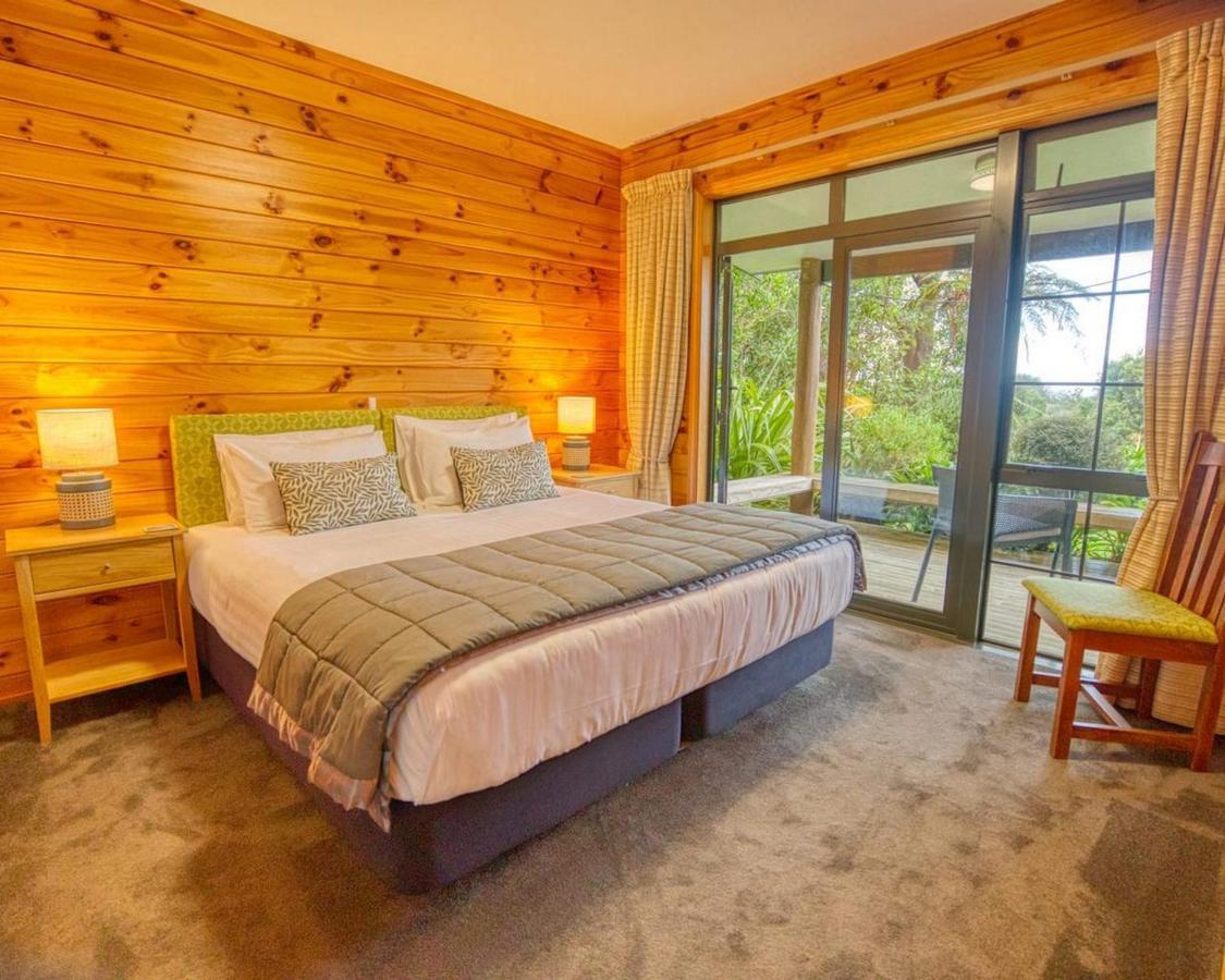 Paparoa Beach Hideaway With Hot Tub باريتاون المظهر الخارجي الصورة
