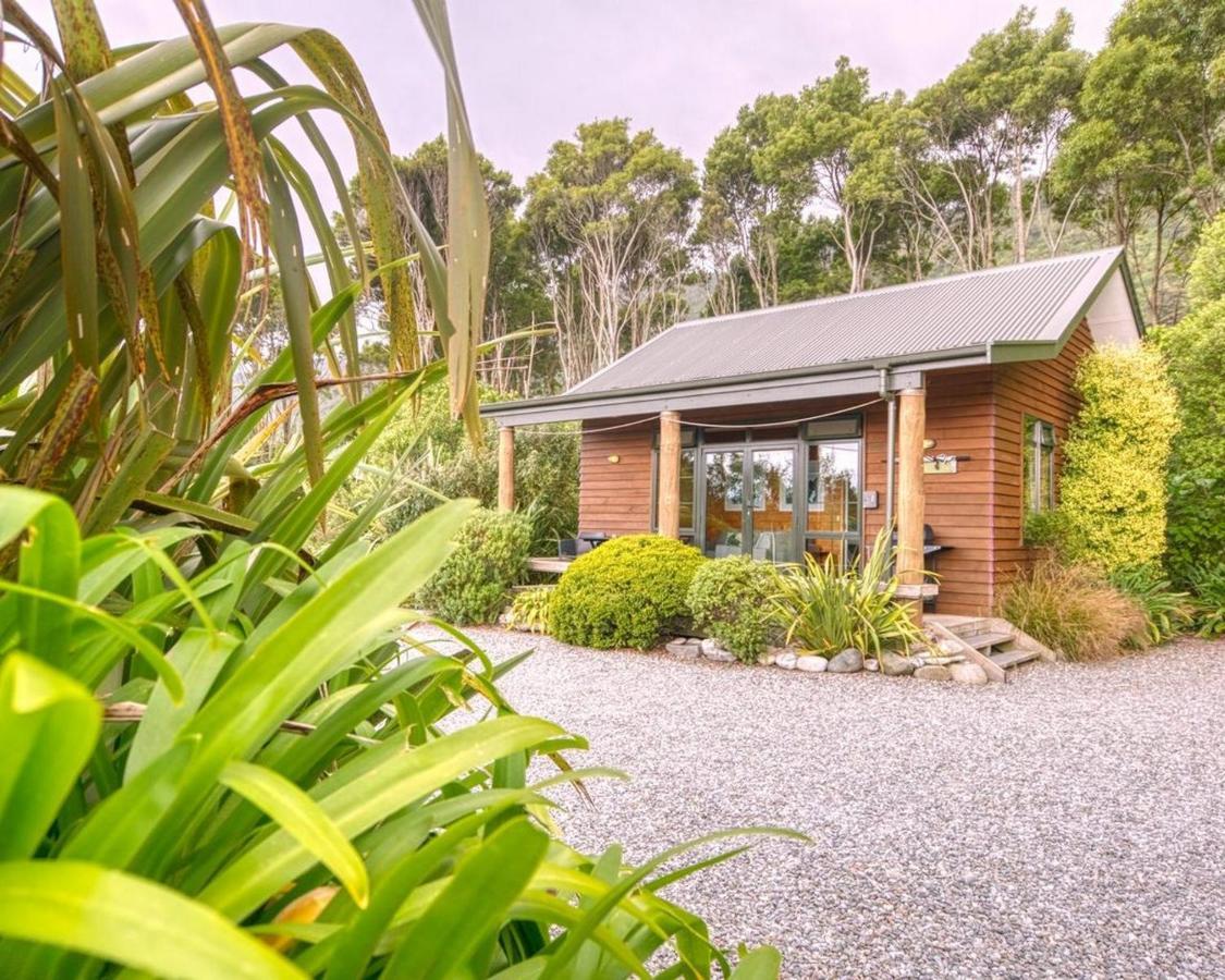 Paparoa Beach Hideaway With Hot Tub باريتاون المظهر الخارجي الصورة
